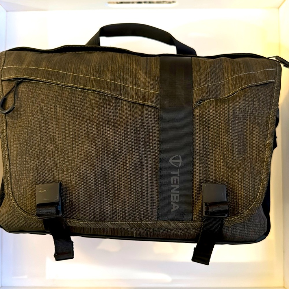 Great condition camera bag